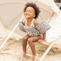 Swim Essentials Zwemvest Puddle Leopard Beige (2-6 Jaar) -FloraSelf winkel 243 9000 swim essentials zwemvest puddle leopard beige 2 6 jaar