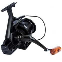 Daiwa - Tournament S 5000T Black Reel -FloraSelf winkel daiwa tournament s black reel size 5000 6