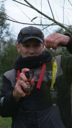 DNA Baits - APEX Predator Amino Bait Sprays -FloraSelf winkel dsc06070 e1571821225403