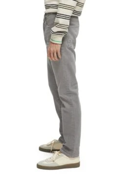 Regular Fit Jeans Ralston Grey Stone -FloraSelf winkel scotch soda regular fit jeans ralston grey stone grijs 8719029747095 7
